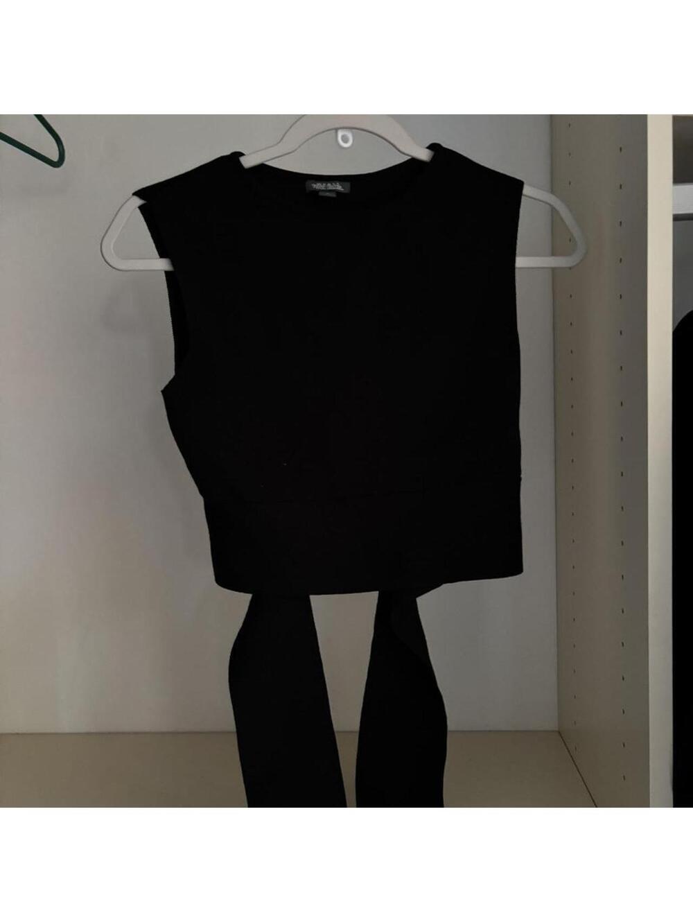 Black Sleeveless Crop Top wild fable Basic Minimalist Layering Top Size S